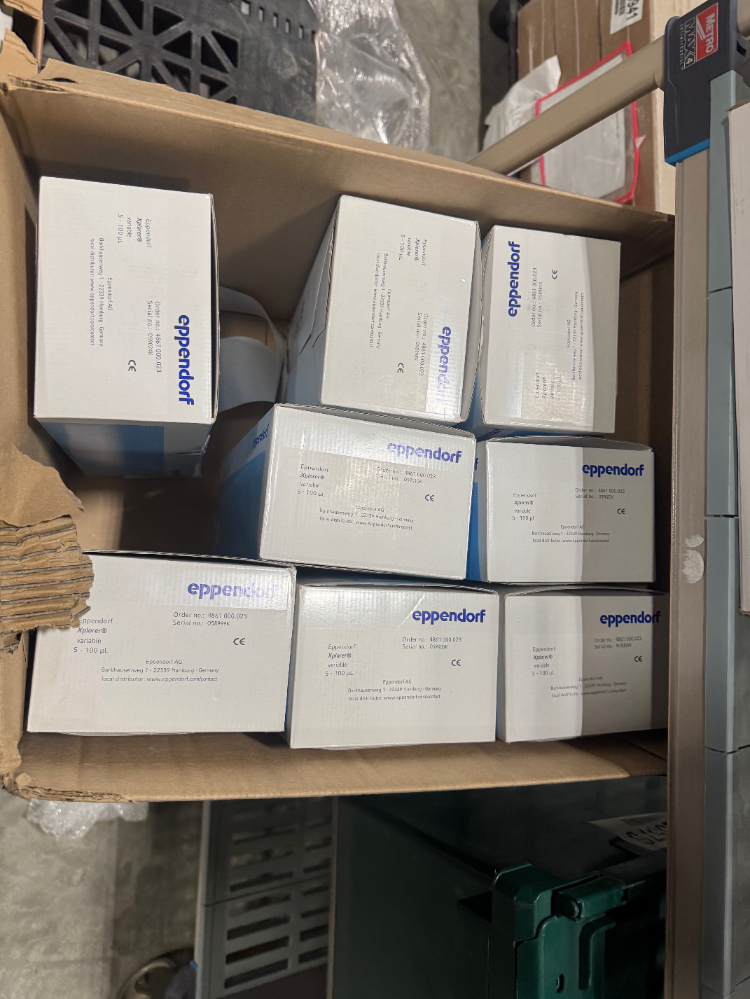 Image of Unused Eppendorf Xplorer Single Channel Pipettes - Quantity 8